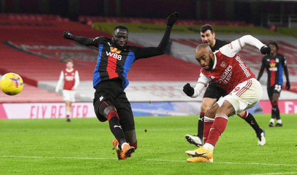  拉齐奥锋线集体哑火，0-0闷平维罗纳  